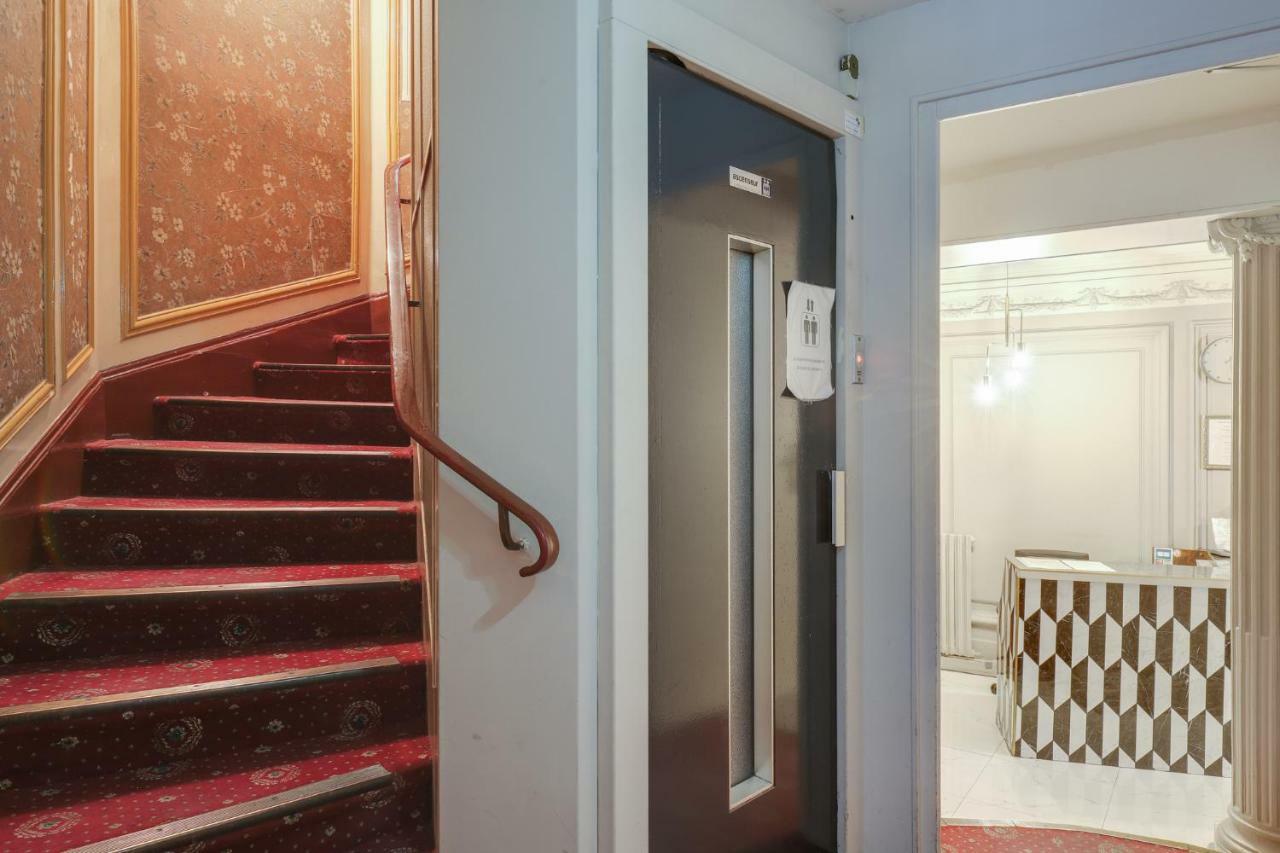 Hotel Des 3 Nations Paris Eksteriør billede